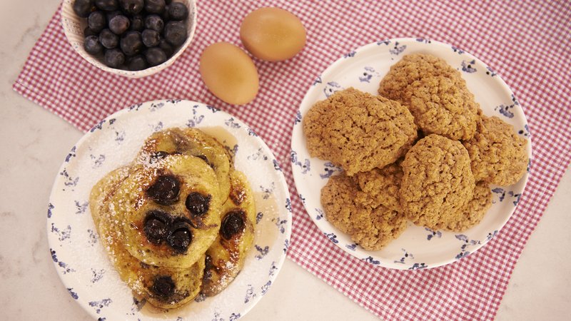 Rachel Allen’s Fluffy Blueberry Pancakes with Maple Syrup